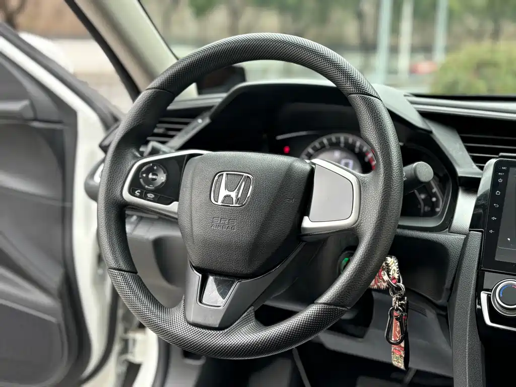 Civic 2016 180TURBO CVT Comfort Edition купить на сайте DeffCars