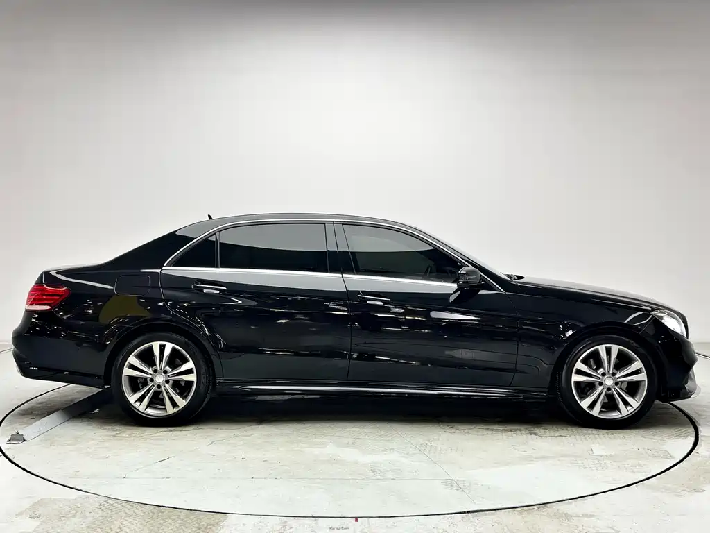 Mercedes-Benz E-Class 2015 E 260 L Sports купить на сайте DeffCars