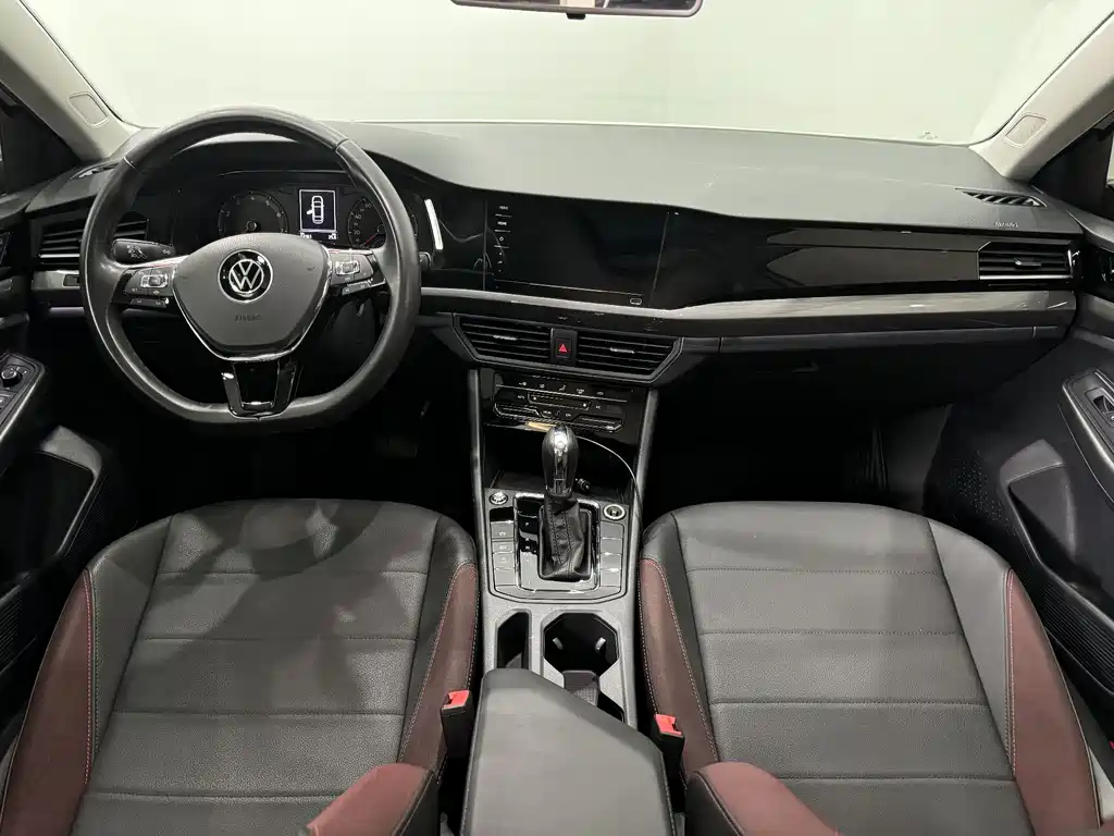 Bora 2021 1.5L Automatic Elite Intelligent Edition купить на сайте DeffCars