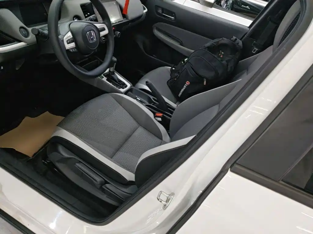 LIFE 2021 1.5L CVT CRO-S Fun Edition купить на сайте DeffCars