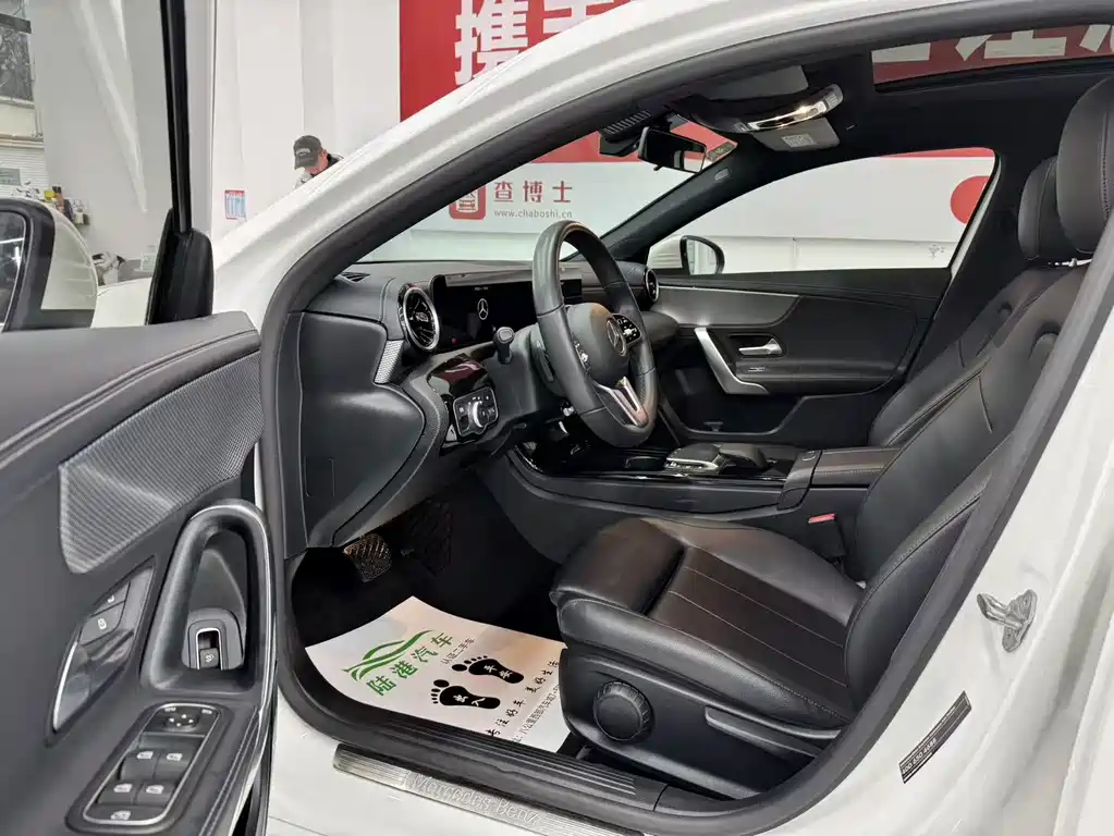 Mercedes-Benz A-Class 2021 A 180 L Sports Sedan купить на сайте DeffCars