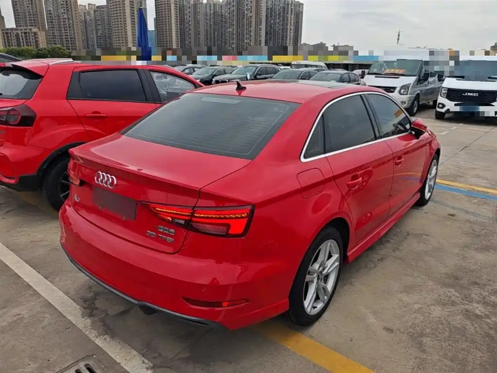 Audi A3 2020 Limousine 35 TFSI Fashion Type National VI купить на сайте DeffCars