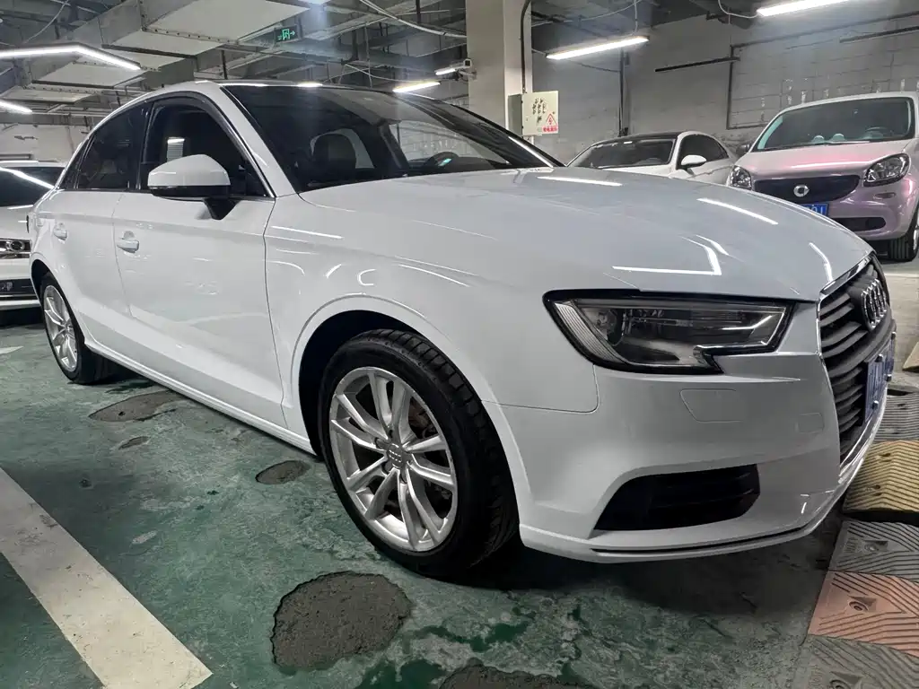 Audi A3 2017 Limousine 35 TFSI Enterprising купить на сайте DeffCars