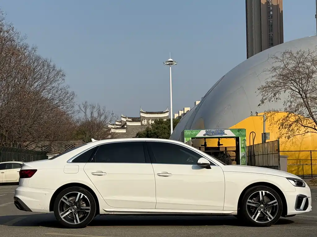 Audi A4L 2020 40 TFSI luxury and dynamic model купить на сайте DeffCars
