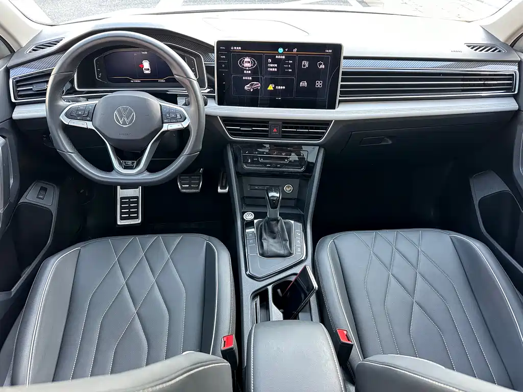 Tiguan L 2024 Outstanding Model 330TSI Automatic Two-wheel Drive R-Line Longyao Edition купить на сайте DeffCars
