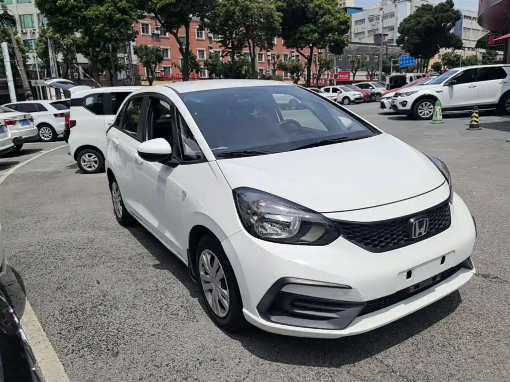 Fit 2021 1.5L CVT Trendy Edition купить на сайте DeffCars