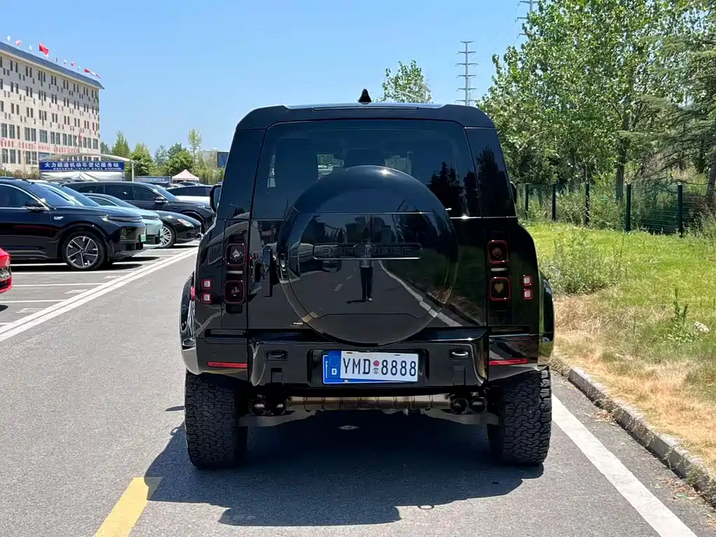 Land Rover Defender 2023 Mod 90 3.0T P400 XS купить на сайте DeffCars