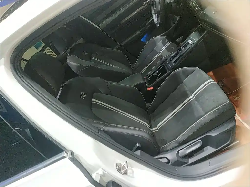 Golf 2021 280TSI DSG R-Line купить на сайте DeffCars