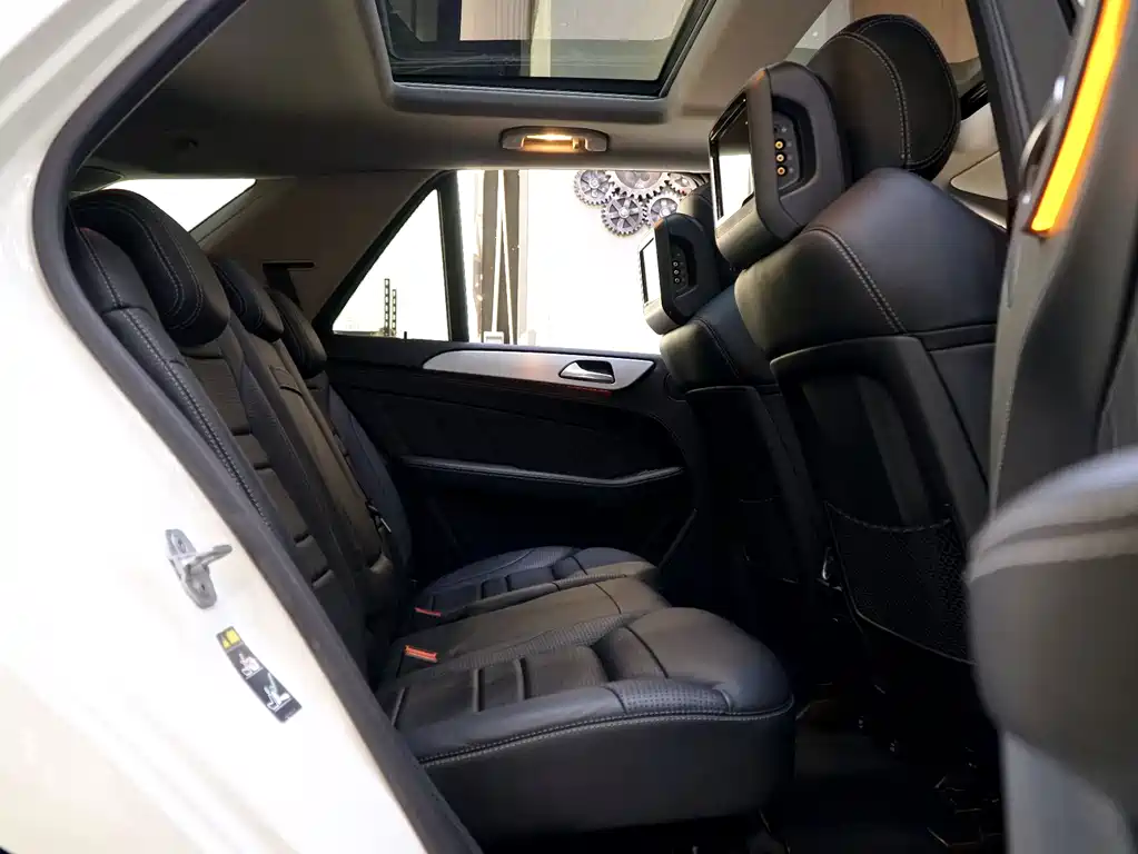 Mercedes-Benz M-Class AMG 2012 AMG ML 63 купить на сайте DeffCars