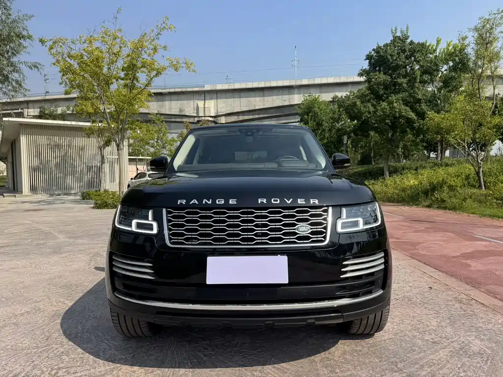 Range Rover 2020 3.0 L6 Legend Extended Edition купить на сайте DeffCars