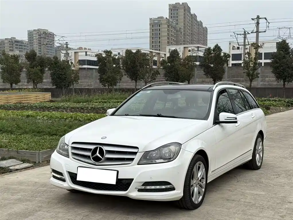 Mercedes-Benz C-Class (Imported) 2011 C 200 Fashion Travel Edition купить на сайте DeffCars