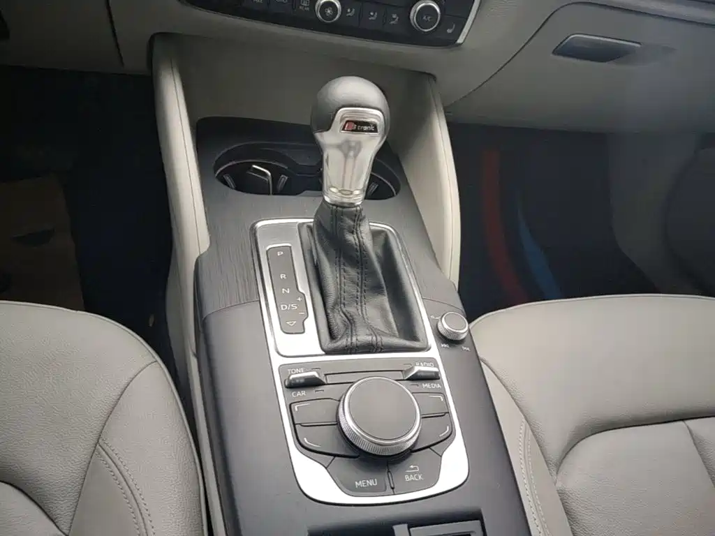 Audi A3 2014 Limousine 35 TFSI automatic luxury model купить на сайте DeffCars