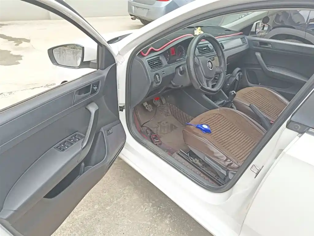 Santana 2021 1.5L Manual Fashion Edition купить на сайте DeffCars