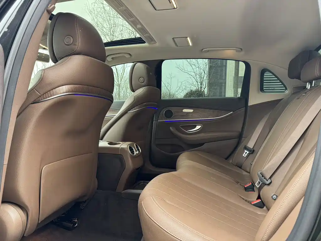 Mercedes-Benz E-Class 2019 E 260 L купить на сайте DeffCars
