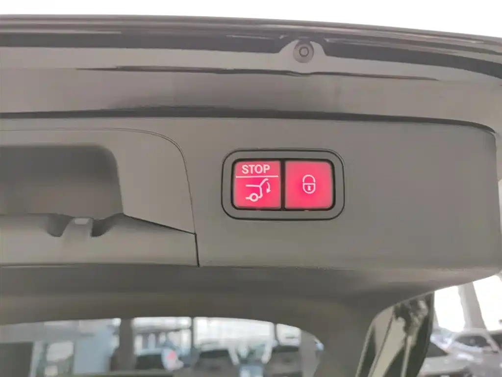 Mercedes-Benz GLC 2022 facelift GLC 300 L 4MATIC dynamic купить на сайте DeffCars