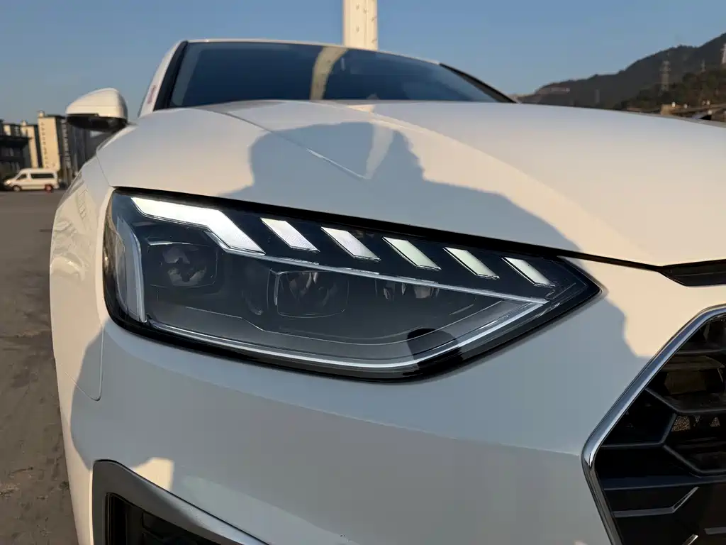 Audi A4L 2023 40 TFSI luxury and dynamic model купить на сайте DeffCars