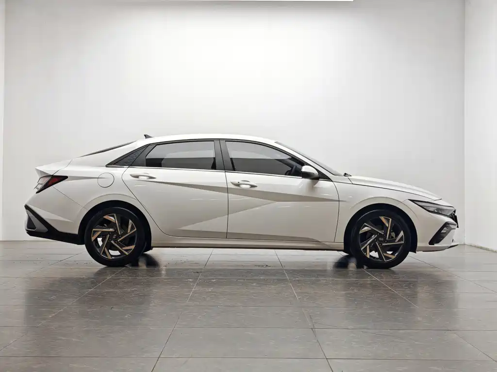 Elantra 2023 1.5L CVT GLX Elite Edition купить на сайте DeffCars
