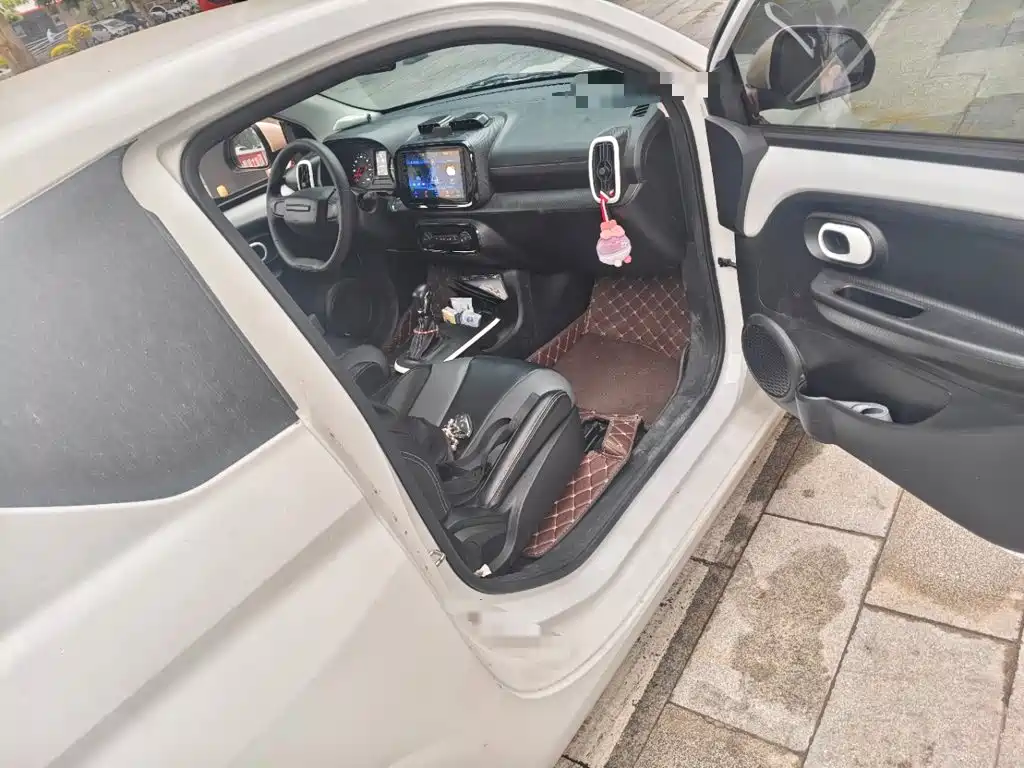 CLEVER 2022 311km Yuanqi Bobo Edition купить на сайте DeffCars