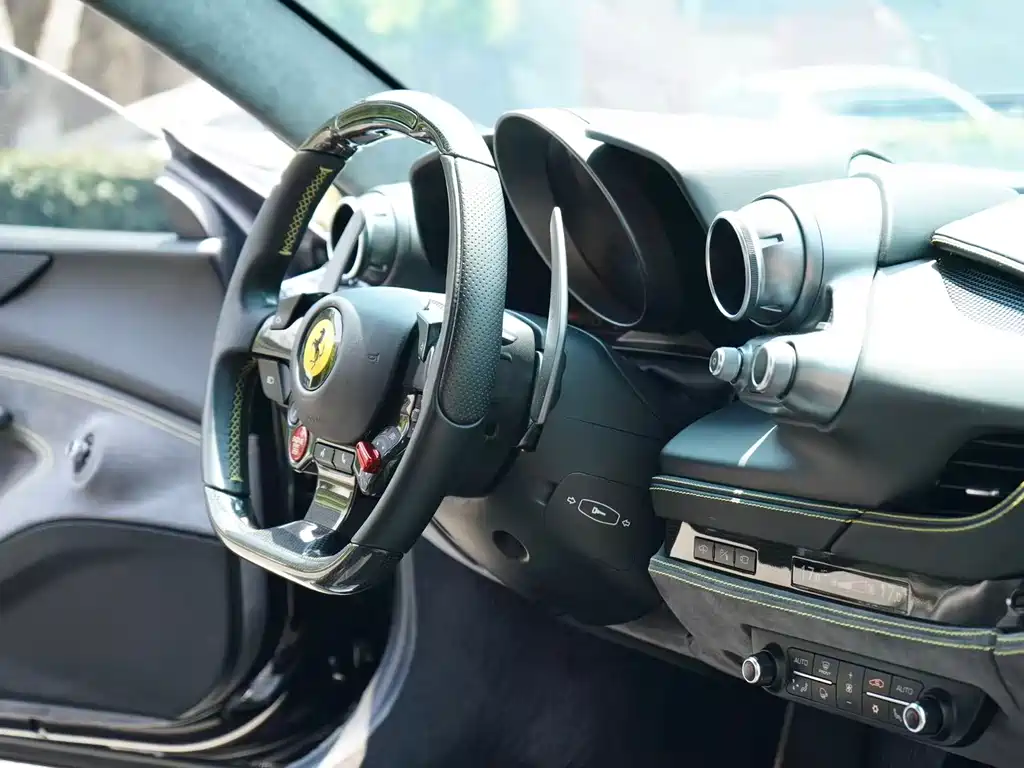 Ferrari F8 2019 Tributo 3.9T V8 купить на сайте DeffCars