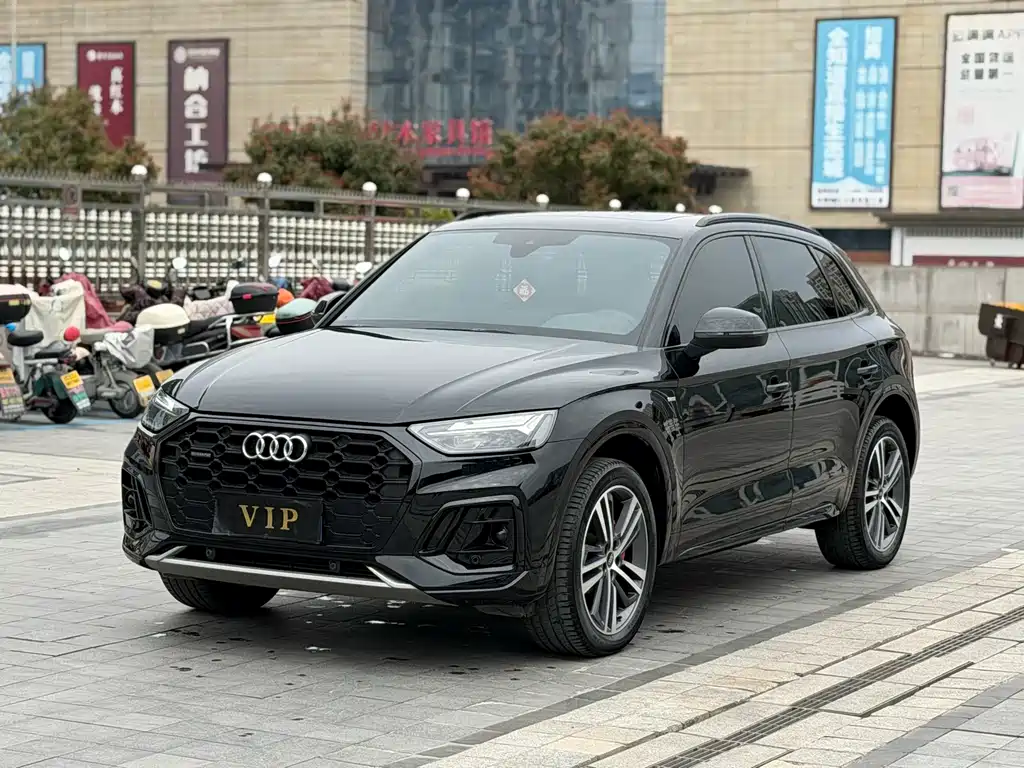 Audi Q5L 2024 40 TFSI luxury and dynamic model купить на сайте DeffCars