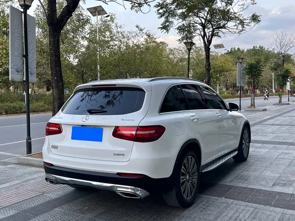 Mercedes-Benz GLC 2016 GLC 260 4MATIC Dynamic купить на сайте DeffCars