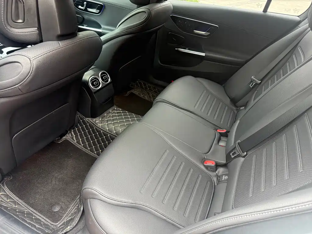 Mercedes-Benz C-Class 2023 facelift C 200 L sports version купить на сайте DeffCars