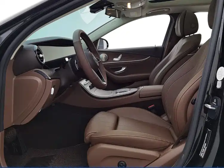 Mercedes-Benz E-Class 2023 E 260 L купить на сайте DeffCars