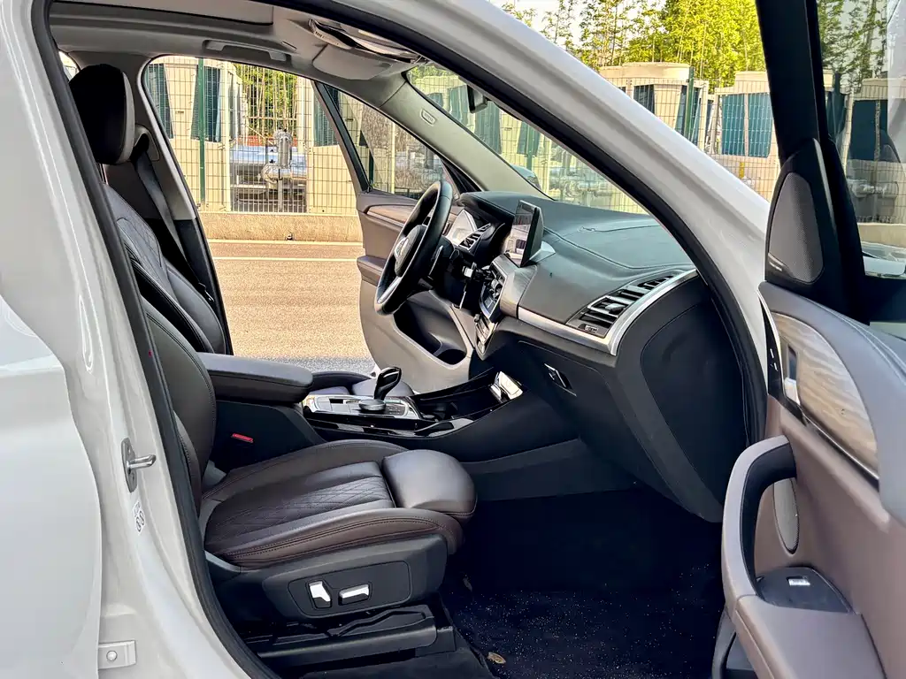 BMW X3 2022 xDrive30i Advanced M Night Package купить на сайте DeffCars