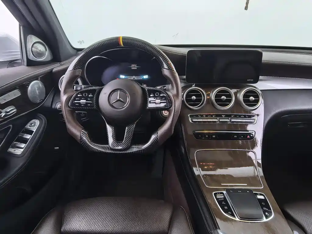 Mercedes-Benz GLC 2020 GLC 300 L 4MATIC Dynamic купить на сайте DeffCars