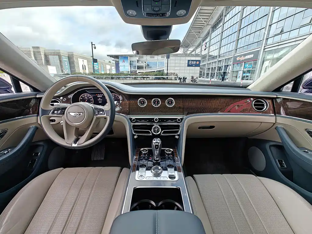 Flying Spur 2020 6.0T W12 Standard Edition купить на сайте DeffCars