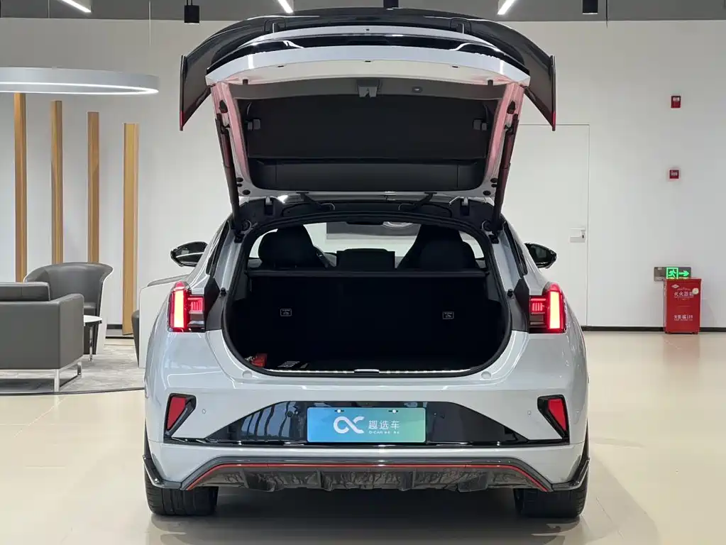 Jikrypton 001 FR 2023 FR version 100kWh купить на сайте DeffCars