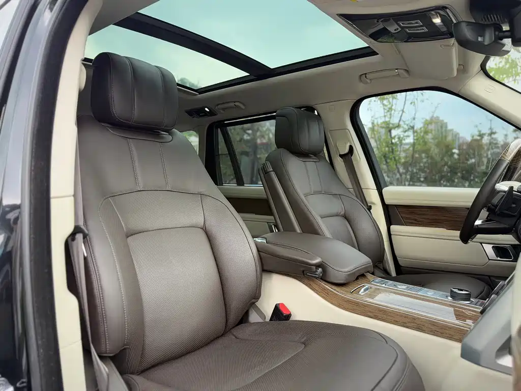 Range Rover 2020 3.0 L6 Legend Extended Edition купить на сайте DeffCars