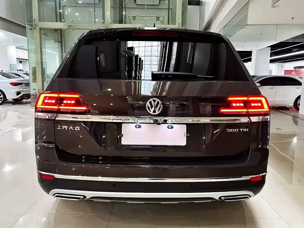 Touron 2020 380TSI four-wheel drive luxury version National VI купить на сайте DeffCars