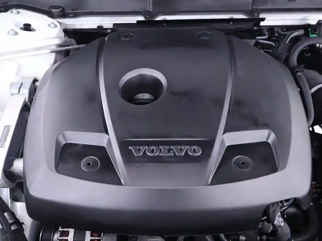 Volvo XC60 2020 T5 four-wheel drive Zhiyi Luxury Edition купить на сайте DeffCars