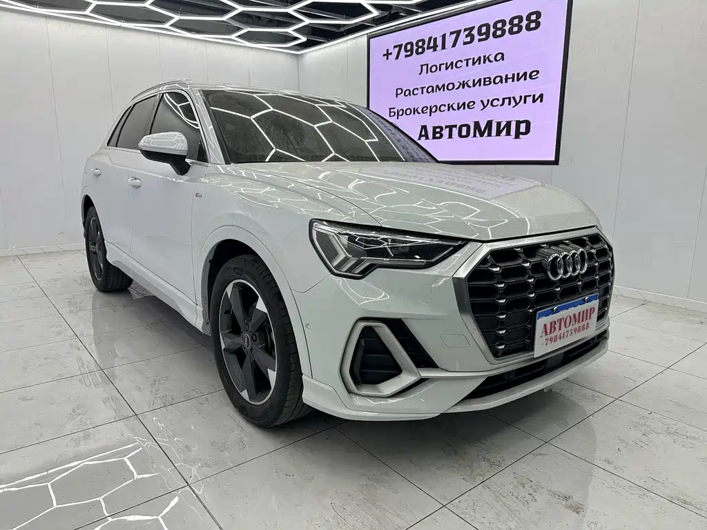 Audi Q3 2022 35 TFSI Fashionable and Dynamic купить на сайте DeffCars