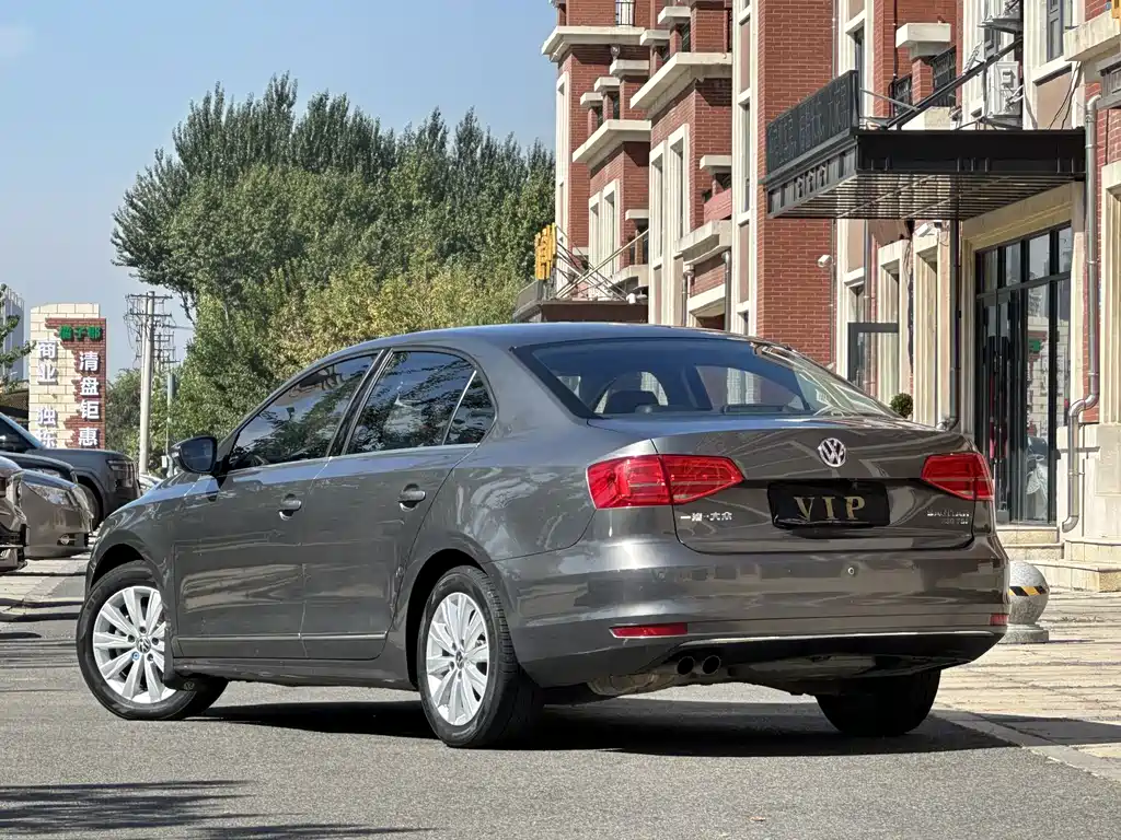 Sagitar 2015 230TSI automatic comfort model купить на сайте DeffCars