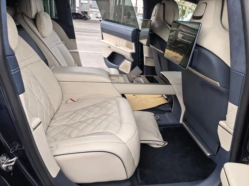 NIO ET9 2025 model 102kWh signature version купить на сайте DeffCars
