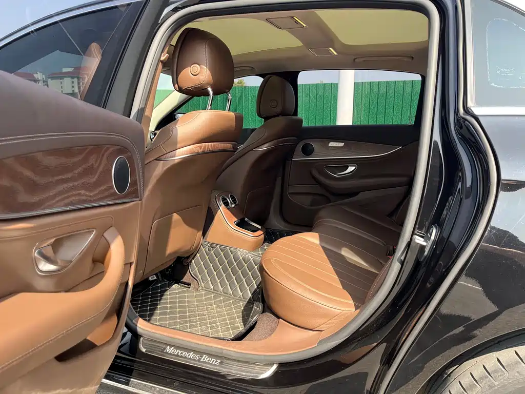 Mercedes-Benz E-Class 2022 E 300 L Fashion купить на сайте DeffCars