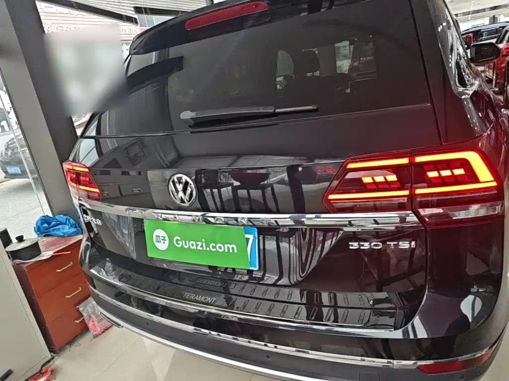 Touron 2019 330TSI 2WD Deluxe Edition National V купить на сайте DeffCars
