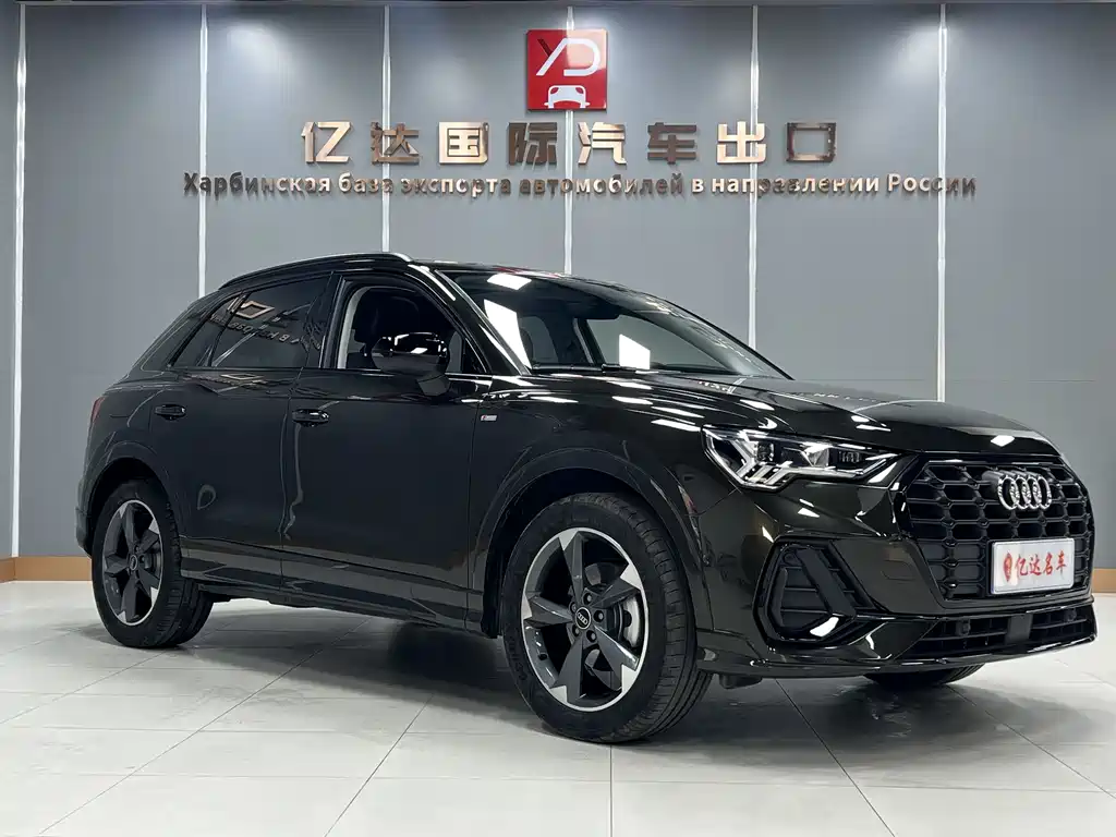 Audi Q3 2022 35 TFSI Fashionable and Dynamic купить на сайте DeffCars