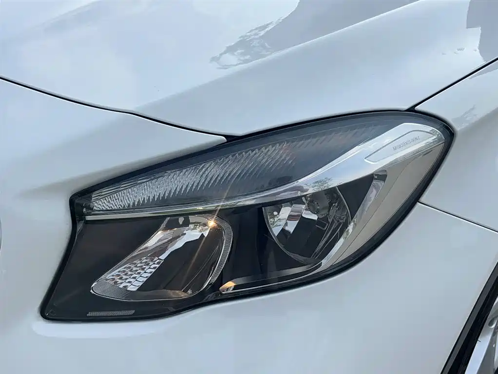 Mercedes-Benz GLA 2018 GLA 200 Dynamic купить на сайте DeffCars