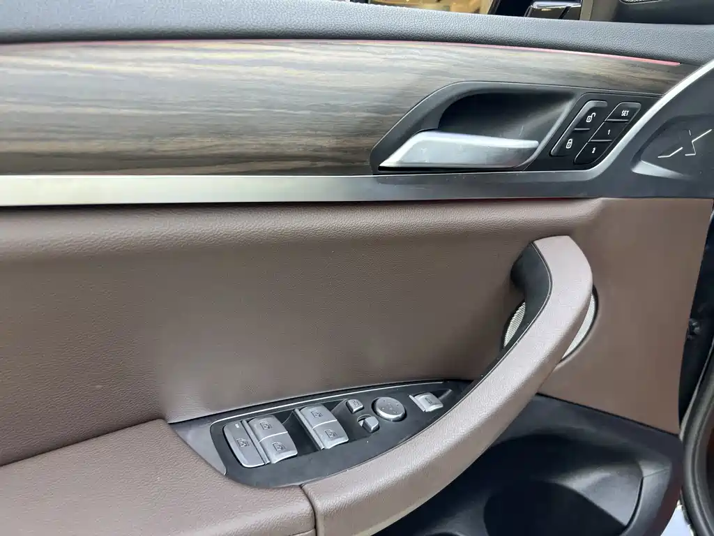BMW X3 2022 Facelift xDrive30i Leading M Night Package купить на сайте DeffCars