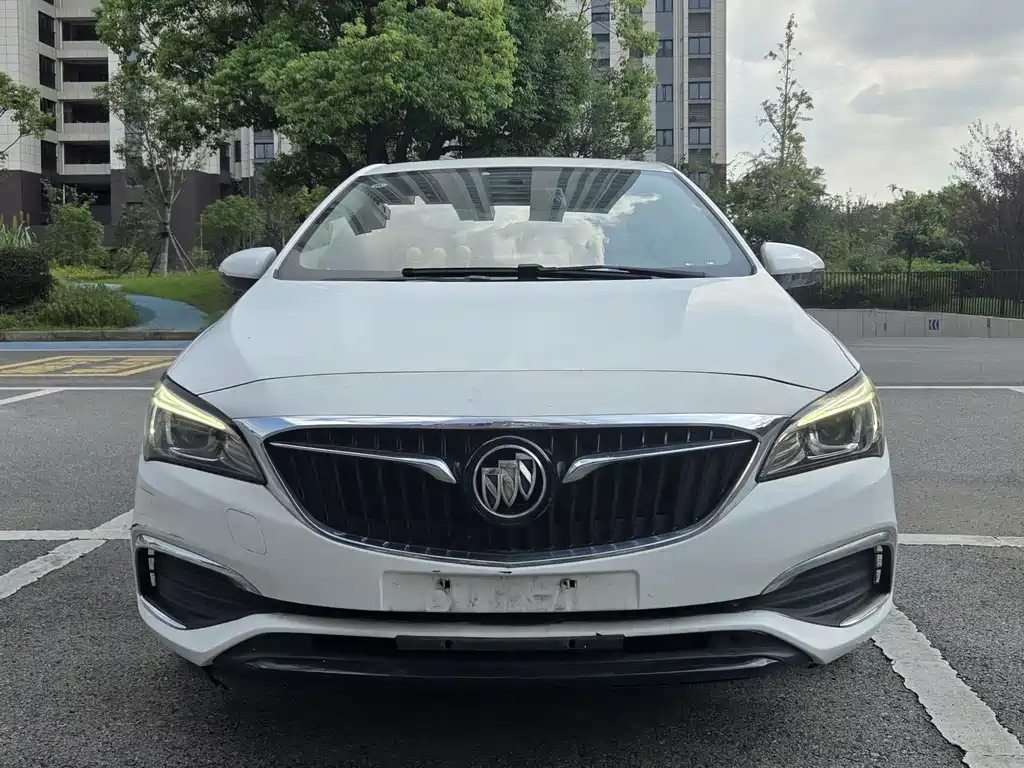 Weilan 2018 Sedan 15S Automatic Enterprising купить на сайте DeffCars