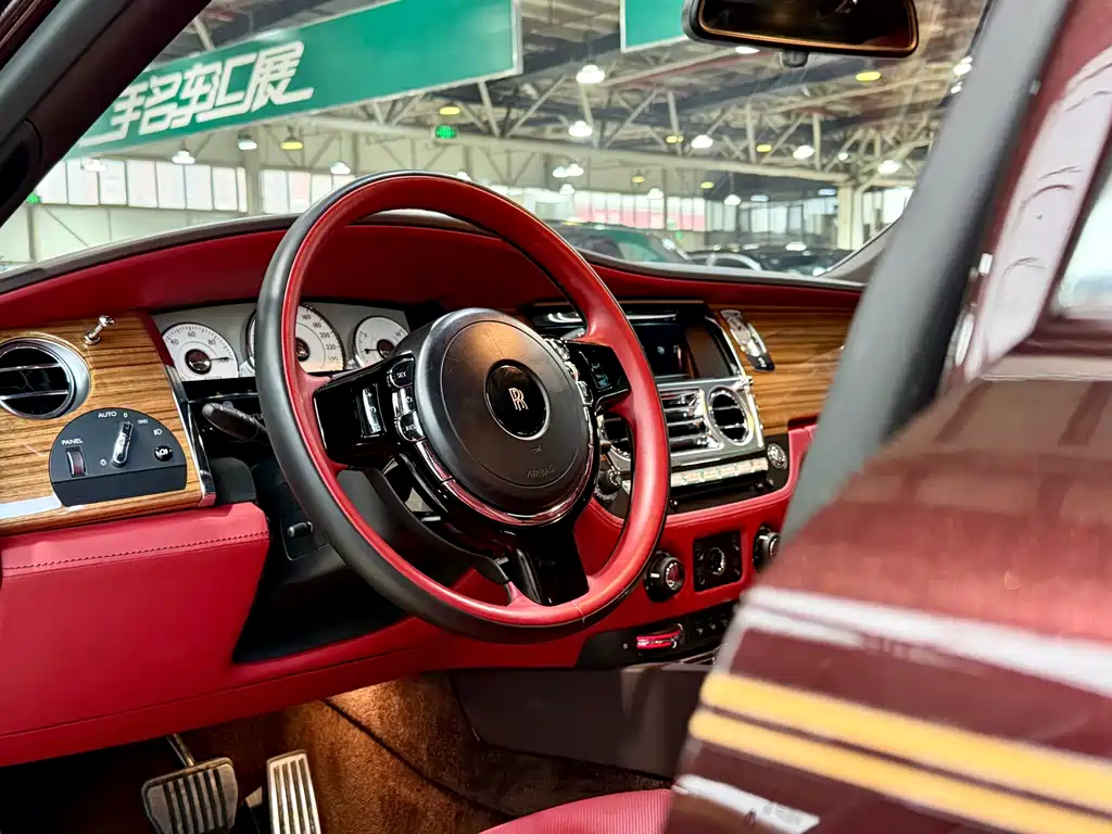 Ghost 2018 6.6T long wheelbase version купить на сайте DeffCars