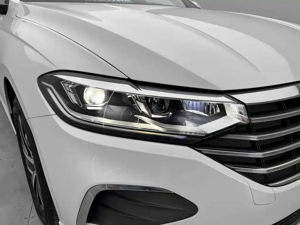 Lavida 2023 1.5L automatic full version купить на сайте DeffCars
