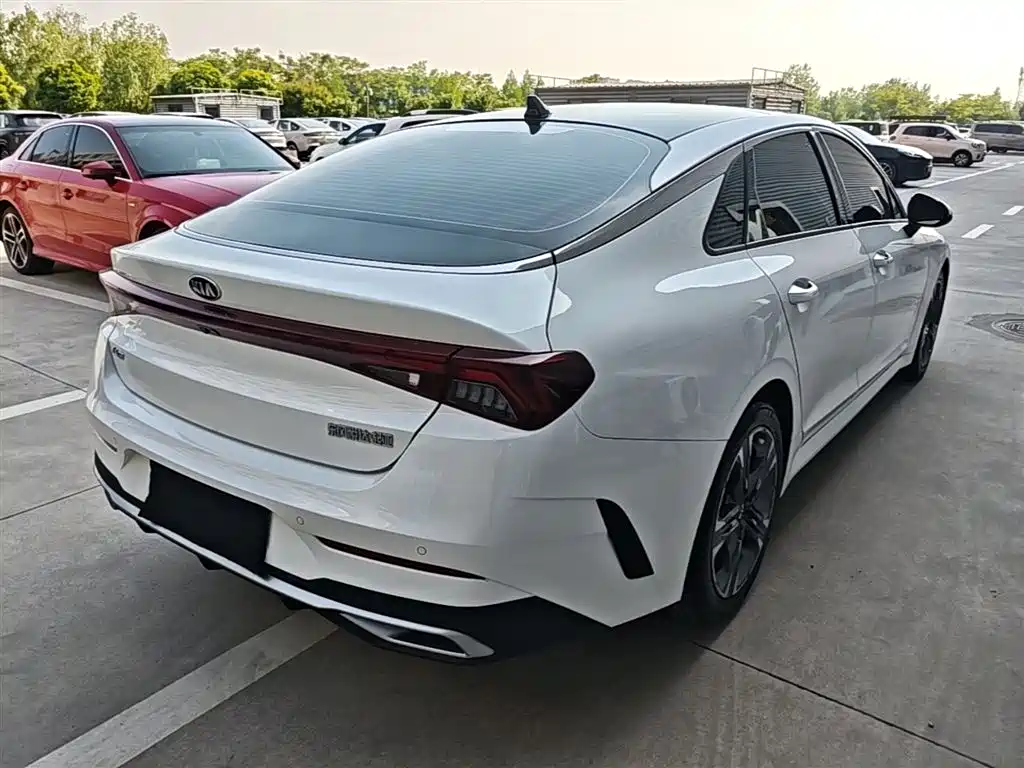 Kia K5 2020 270T CVVD Luxury Technology Edition купить на сайте DeffCars