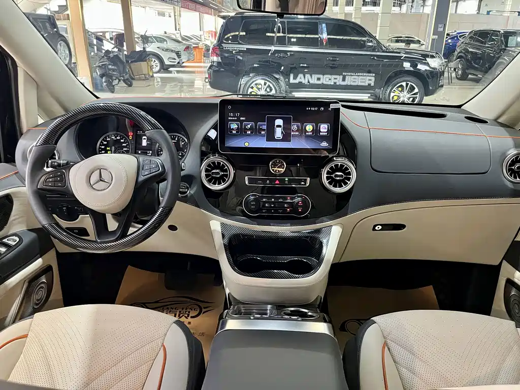 Vito 2023 2.0T Business Edition 7 seats купить на сайте DeffCars