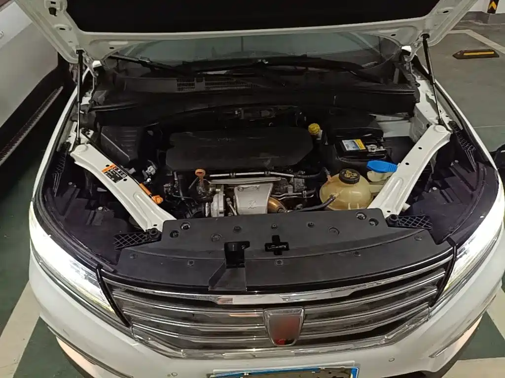 Roewe RX5 2016 30T 4WD Automatic Internet Smart Edition купить на сайте DeffCars