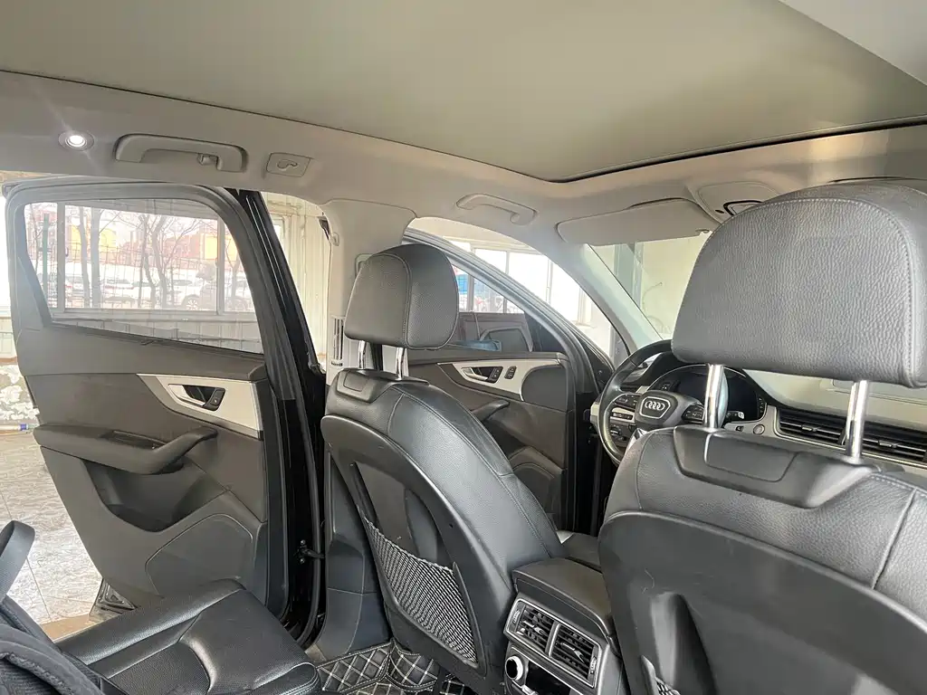Audi Q7 2018 40 TFSI comfort type купить на сайте DeffCars