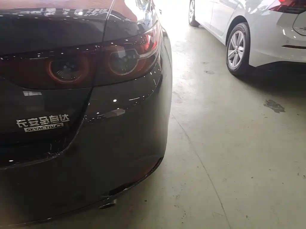 Mazda Axela 2021 1.5L Automatic Quality Beauty Edition купить на сайте DeffCars
